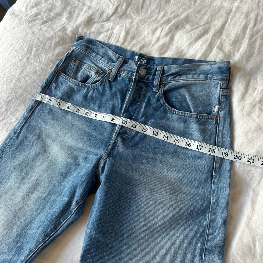 XSOLDX Polo by Ralph Lauren High Rise Relaxed Straight Jeans in Lebec Wash - Picture 10 of 14